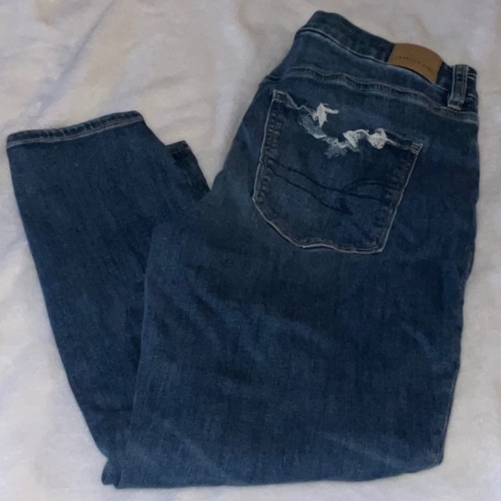 AE NeXT Level Ripped Curvy High Waisted Crop Jeggings